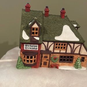 1991l Heritage Village Collection Dickens Village ..  Nicholas Nickleby